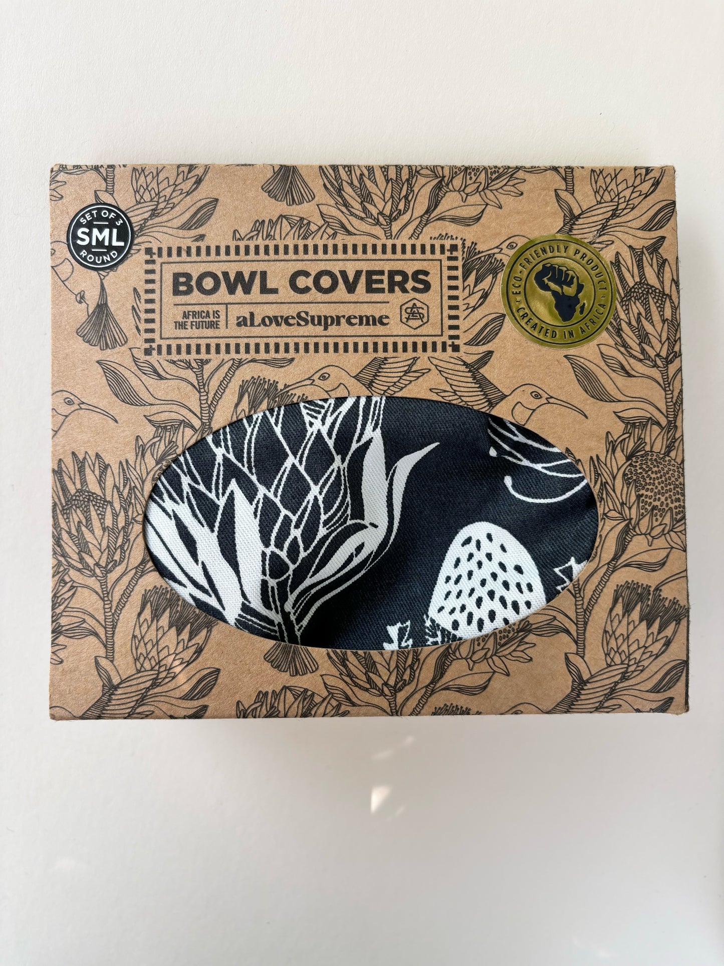 Bowl Covers Gift Set Protea Design, White on Grey